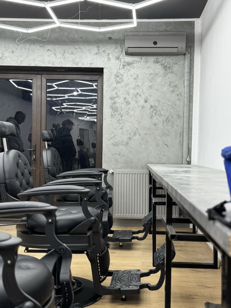 Inchiriez scaun frizerie craiova zona puskin/modern