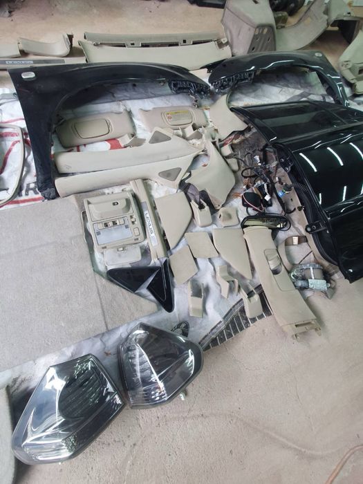 Lexus rx400h на Части
