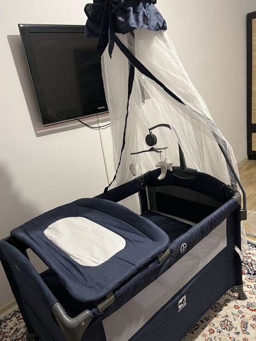 Манеж кровать.