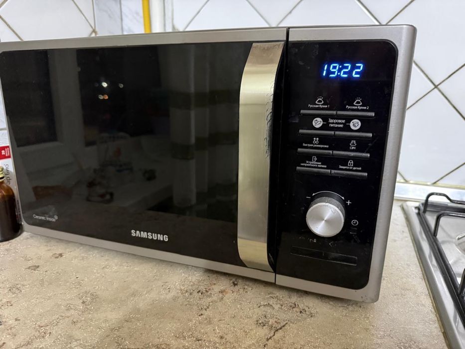 Микроволновка для кухни