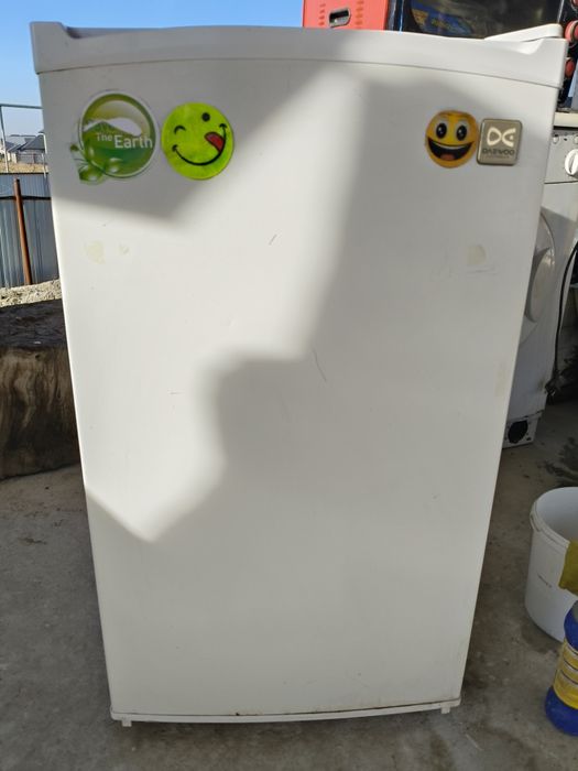 Холодильник не большой