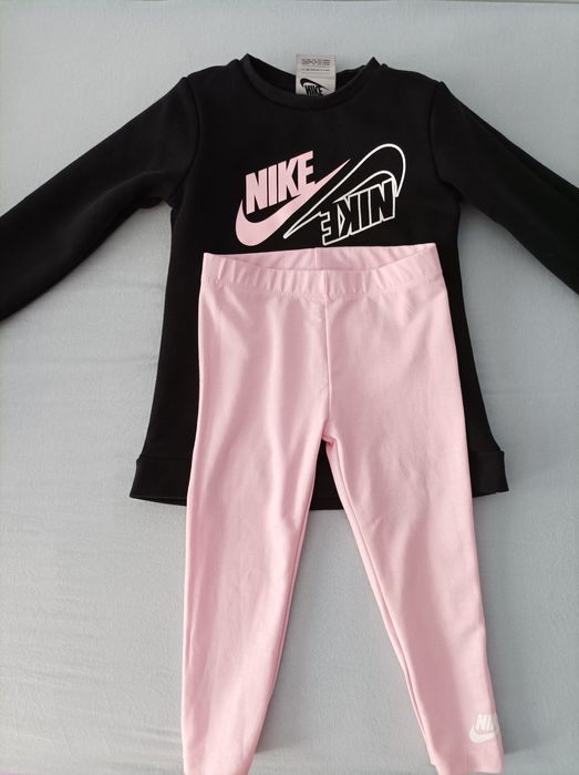 Детски комплект Nike, размер 98-104, 3-4 години