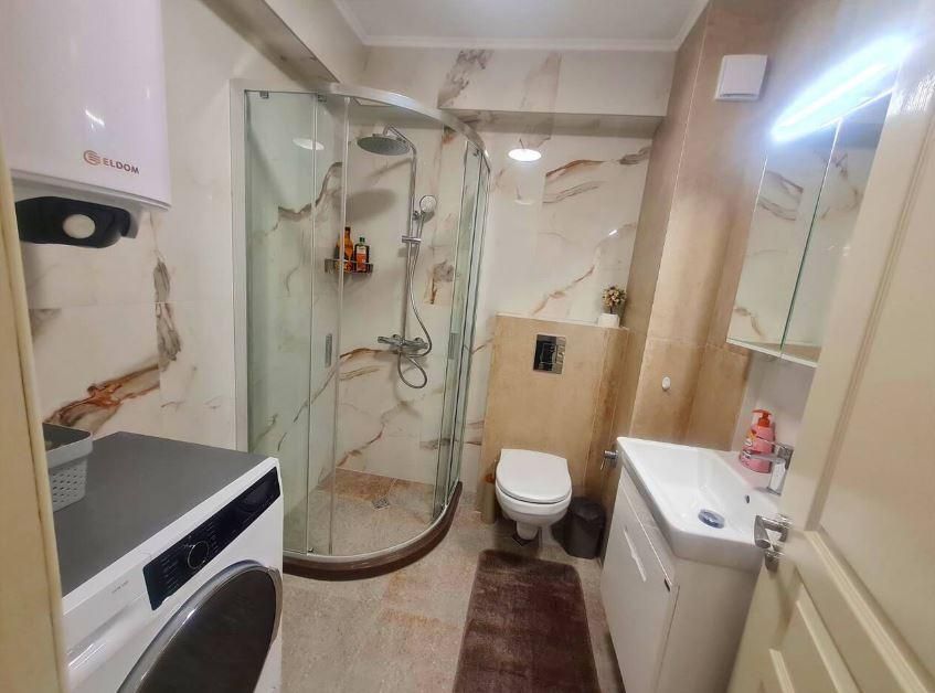 Дава се под наем Едностаен апартамент в Варна, Общината - 50 кв.м за 675 € - Снимка #4