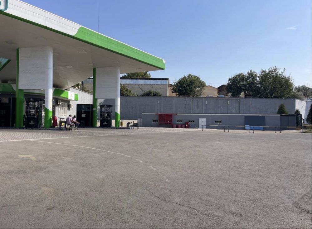 Продается Бензин Заправка Чорсу Алмазар , коммерческое помещение