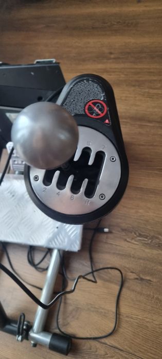 Volan gaming Thrustmaster t300 alcantara edition + rig