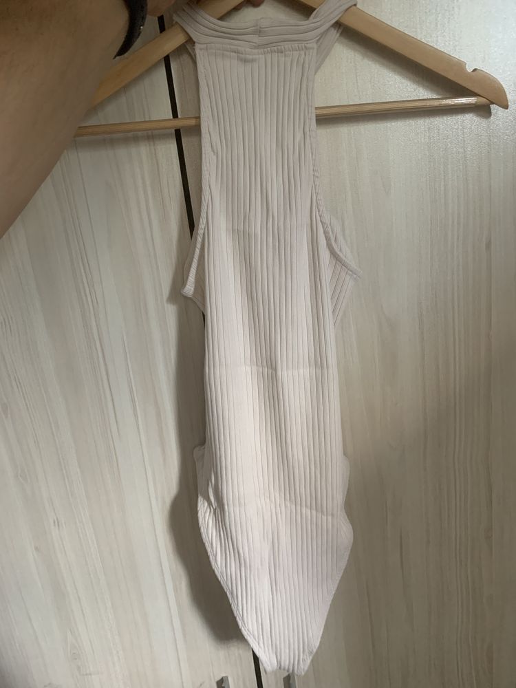 Бежаво боди ZARA размер M