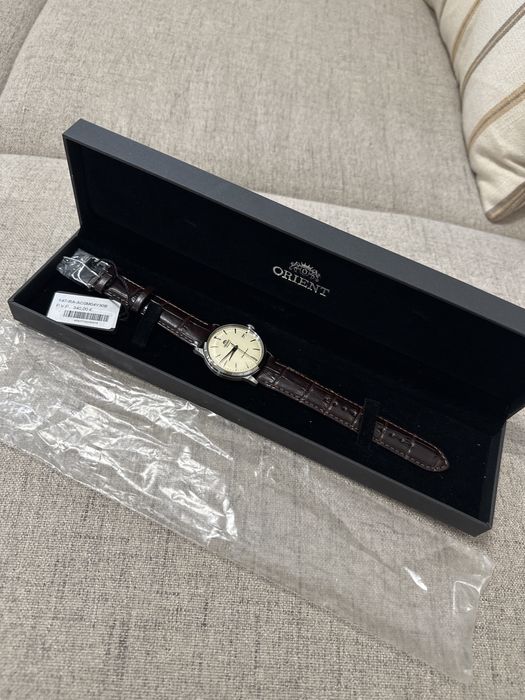 Ceas nou, in cutie, cu eticheta, Orient automatic.
