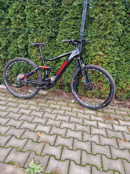 Bicicleta electrica cube full suspension carbon 29