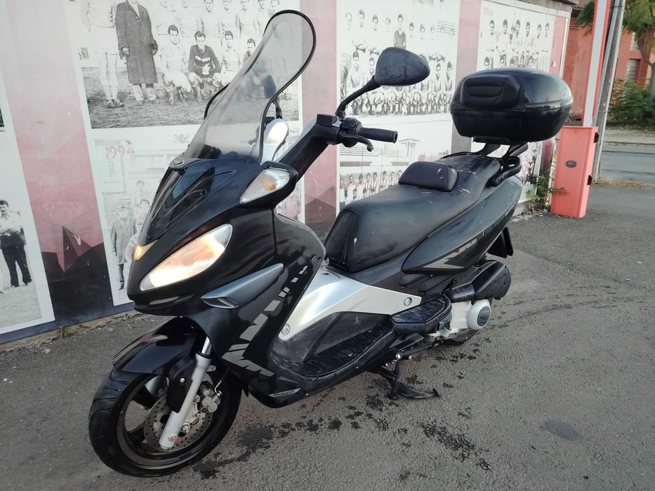 Malaguti Madison Black Rider