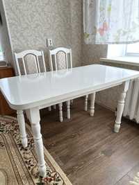 Стол кухонный, размер 130 на 70