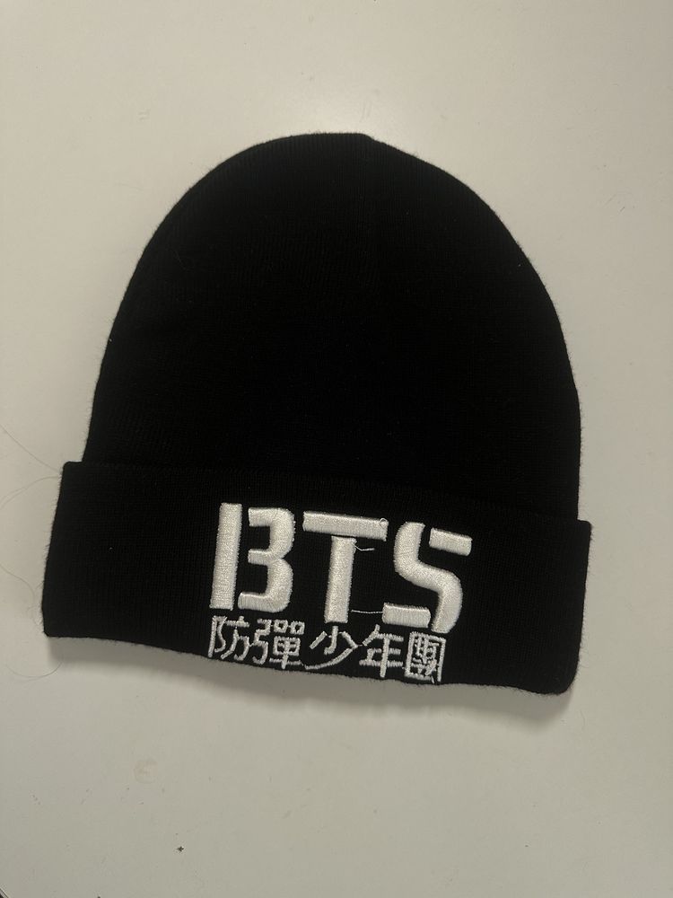 Зимна шапка BTS 5лв