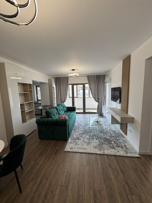 De inchiriat,2 camere bloc nou!!