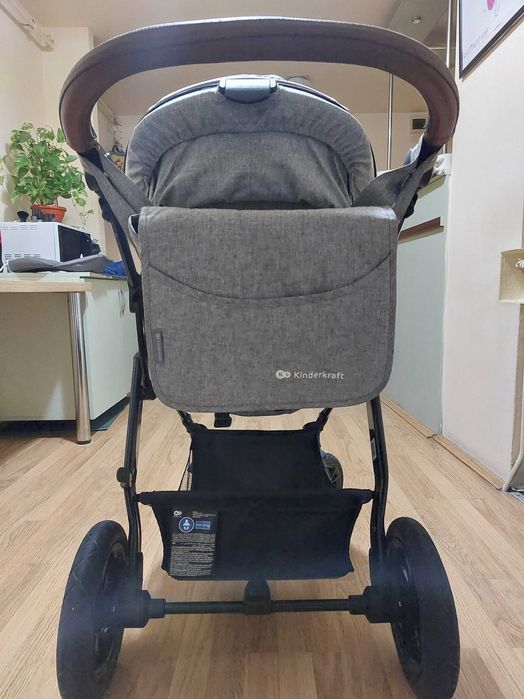 Vand carucior kinderkraft 3 in 1
