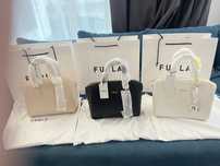 Furla Minerva в черно и розово.100%ориг,със сериен номер,етикети