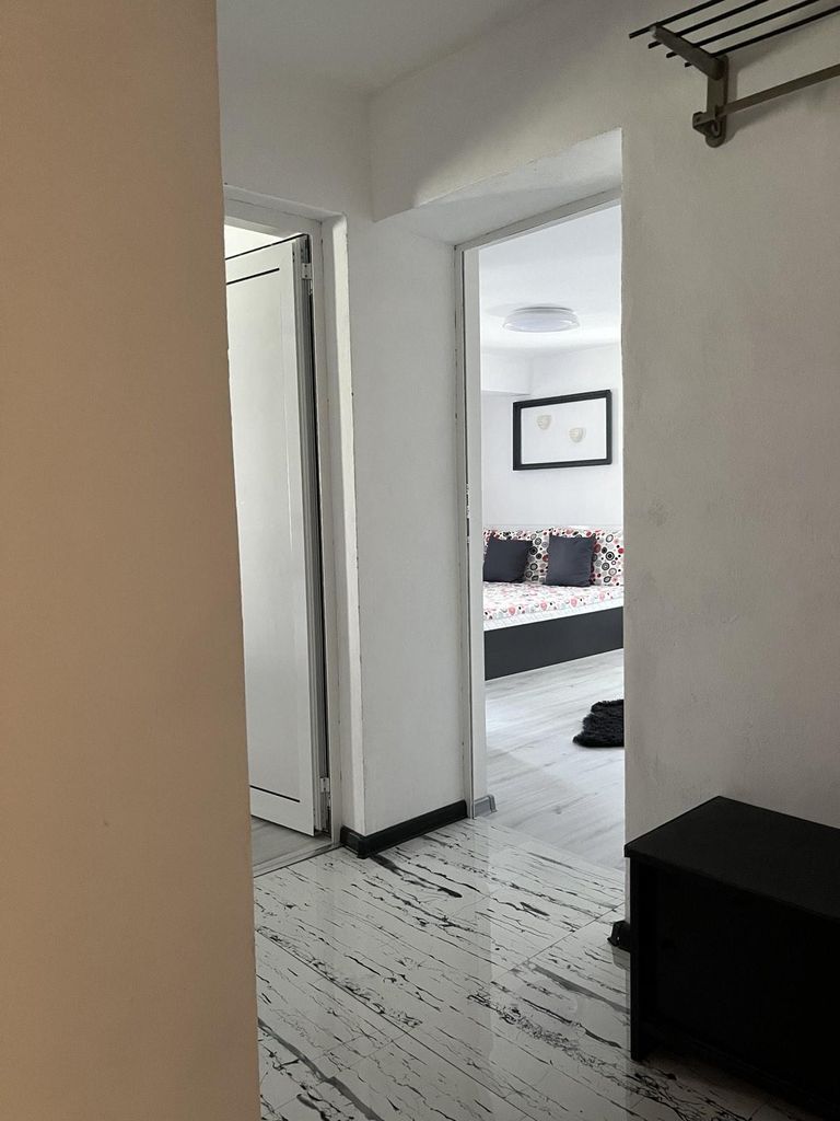 Дава се под наем Двустаен апартамент в Пловдив, Каменица 2 - 58 кв.м за 300 € - Снимка #5
