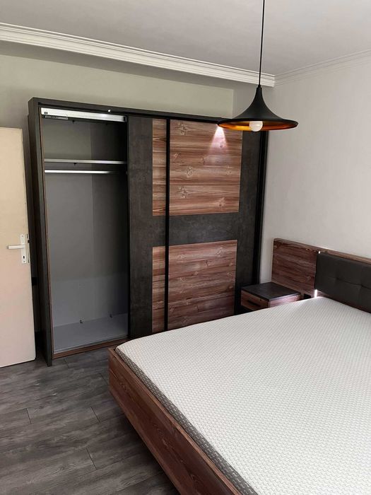 Дава се под наем Двустаен апартамент в София, Изток - 76 кв.м за 765 € - Снимка #3