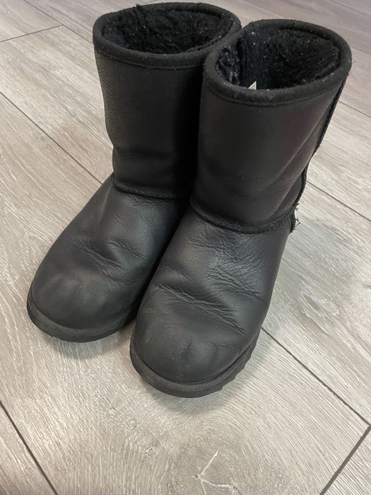Cizme UGG din piele naturala, 35