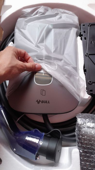 Зарядное устройства для электромобилей