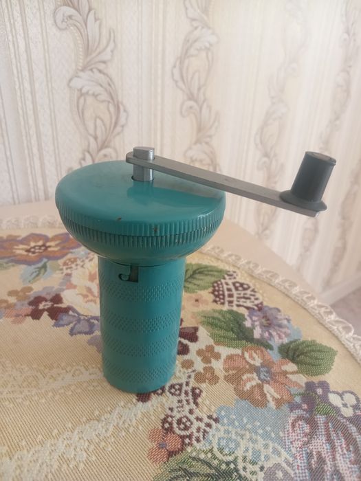 Кофемолка ручная