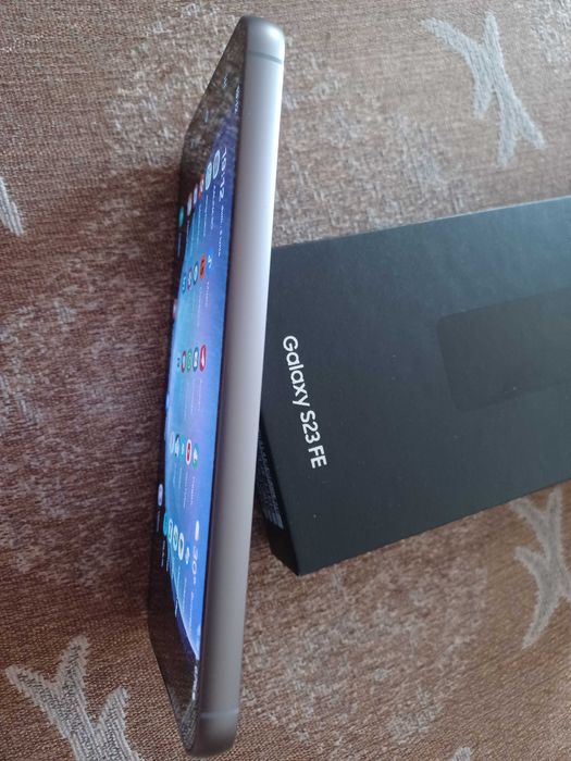 Samsung Galaxy S23 FE full box, 4 luni garantie, stare excelenta