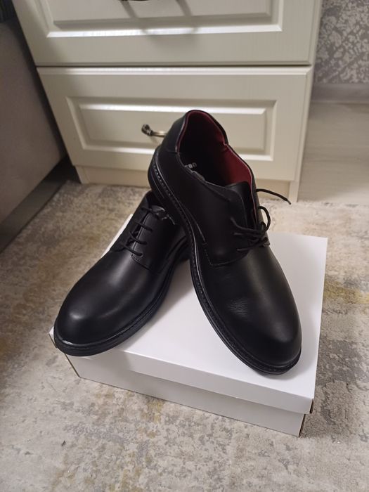 Pantofi premium protectie cu bombeu,43!
fara metal, Cosmos, S3, 43