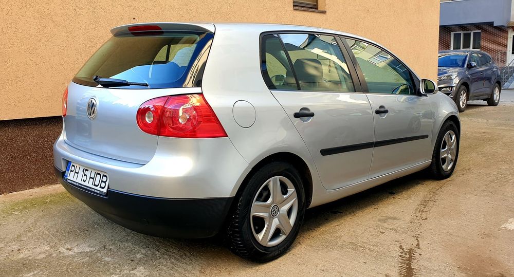 Vw Golf 5 1.4mpi benzina Clima Întreținut Unic Proprietar