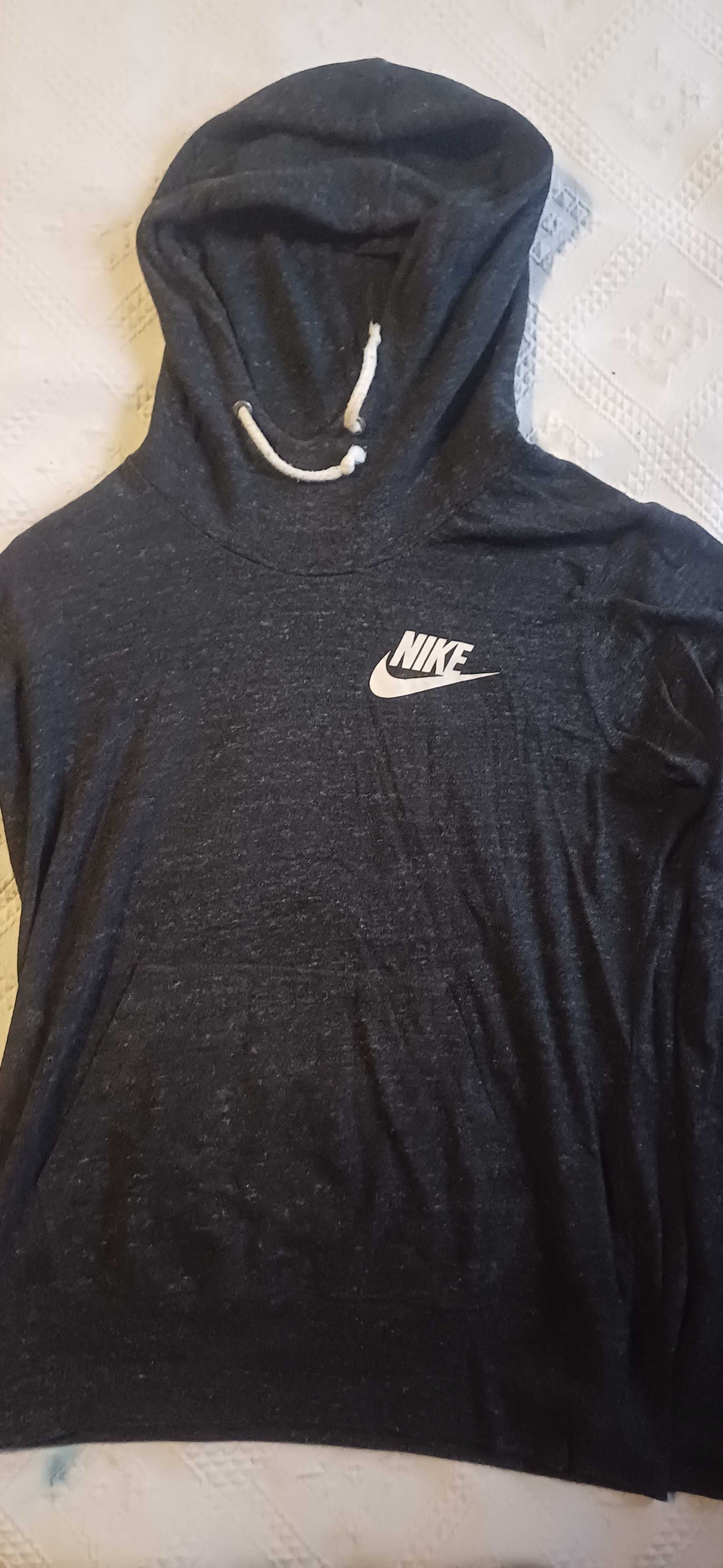 Два сутчера Найк/nike