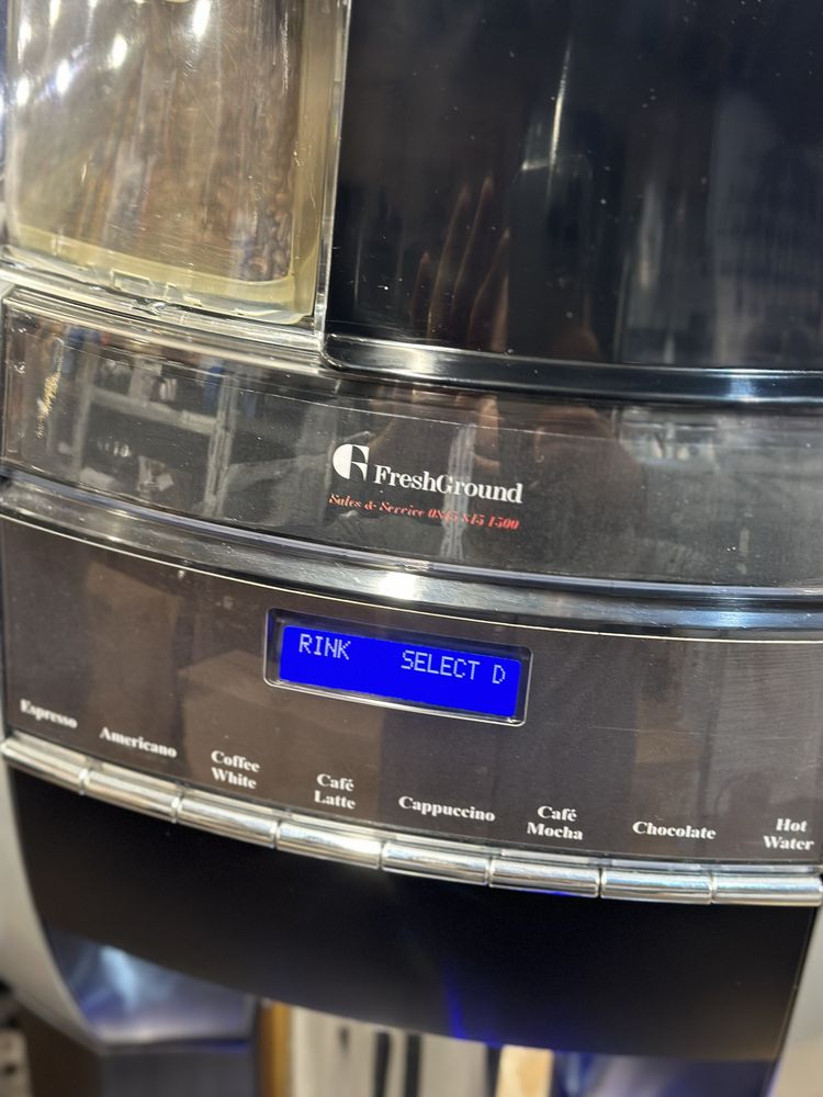 Automat de cafea profesional gama Necta koro max