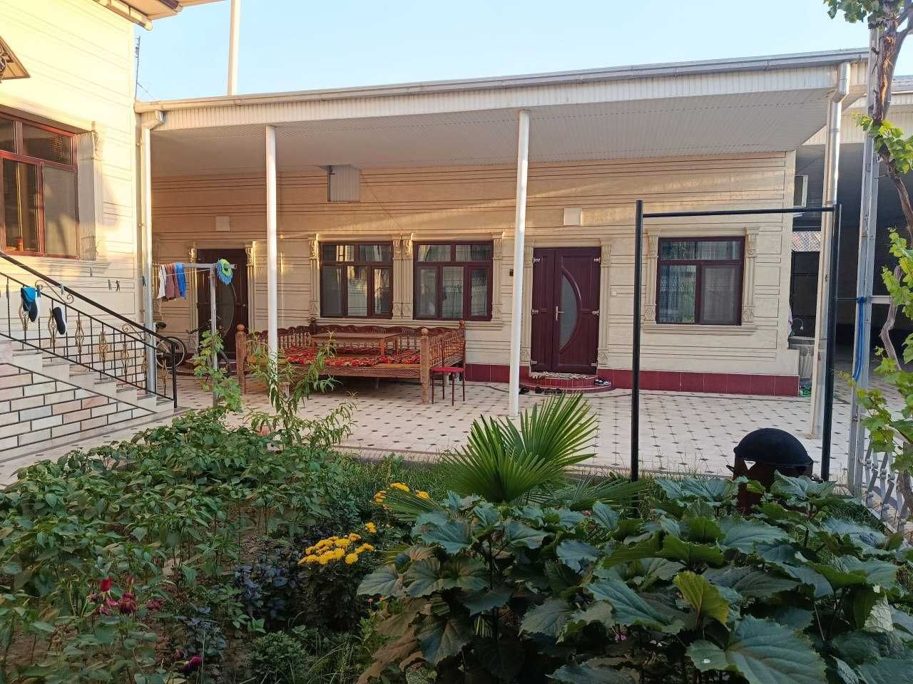 Продается участок в городе Бекабад.Bekobodda hovli sotiladi