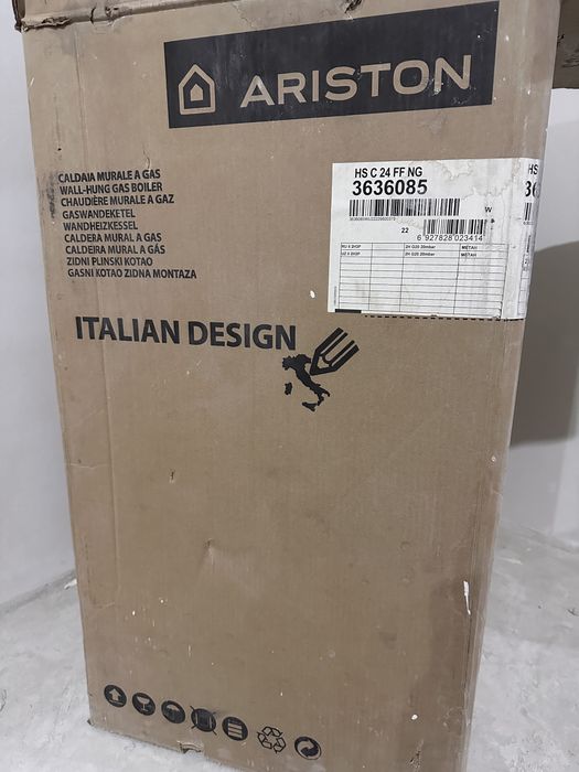 Газовый котел Ariston