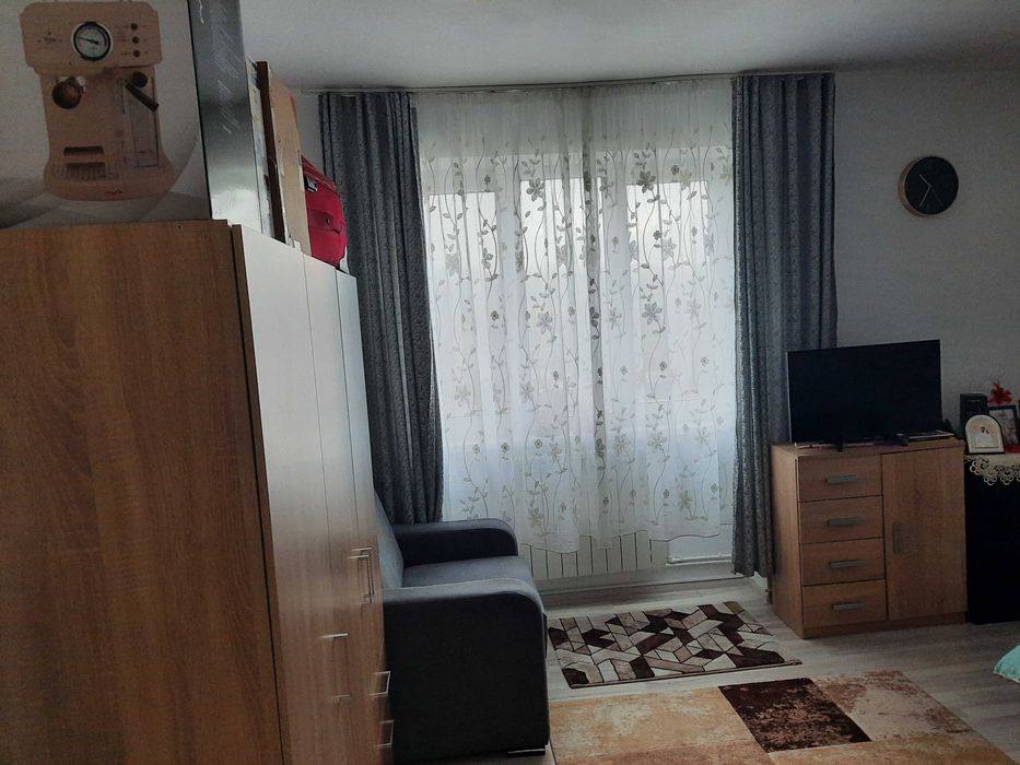 De vânzare Garsonieră(apartamenr o cameră)