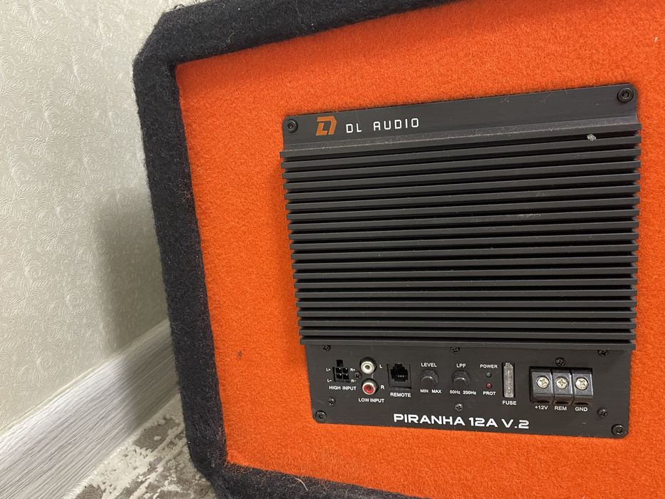 DL AUDIO Piranha 12a сабвуфер