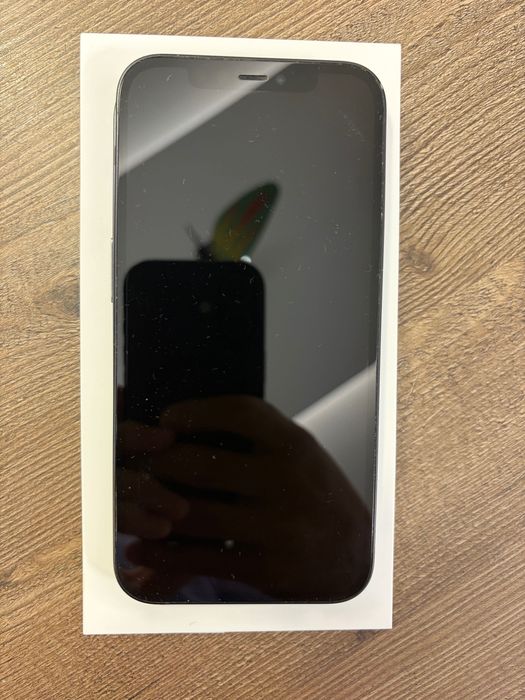 iPhone 12 64GB - black
