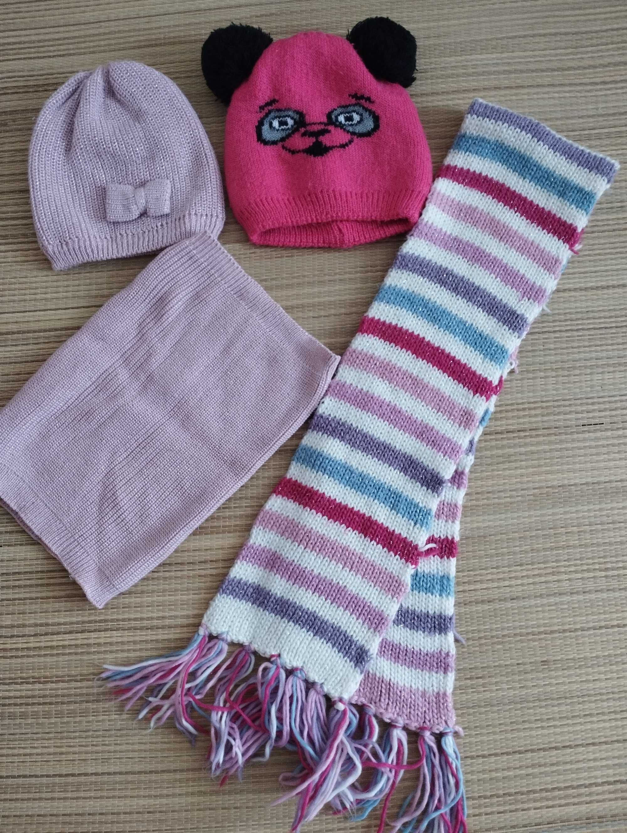 Детски шалове и шапки