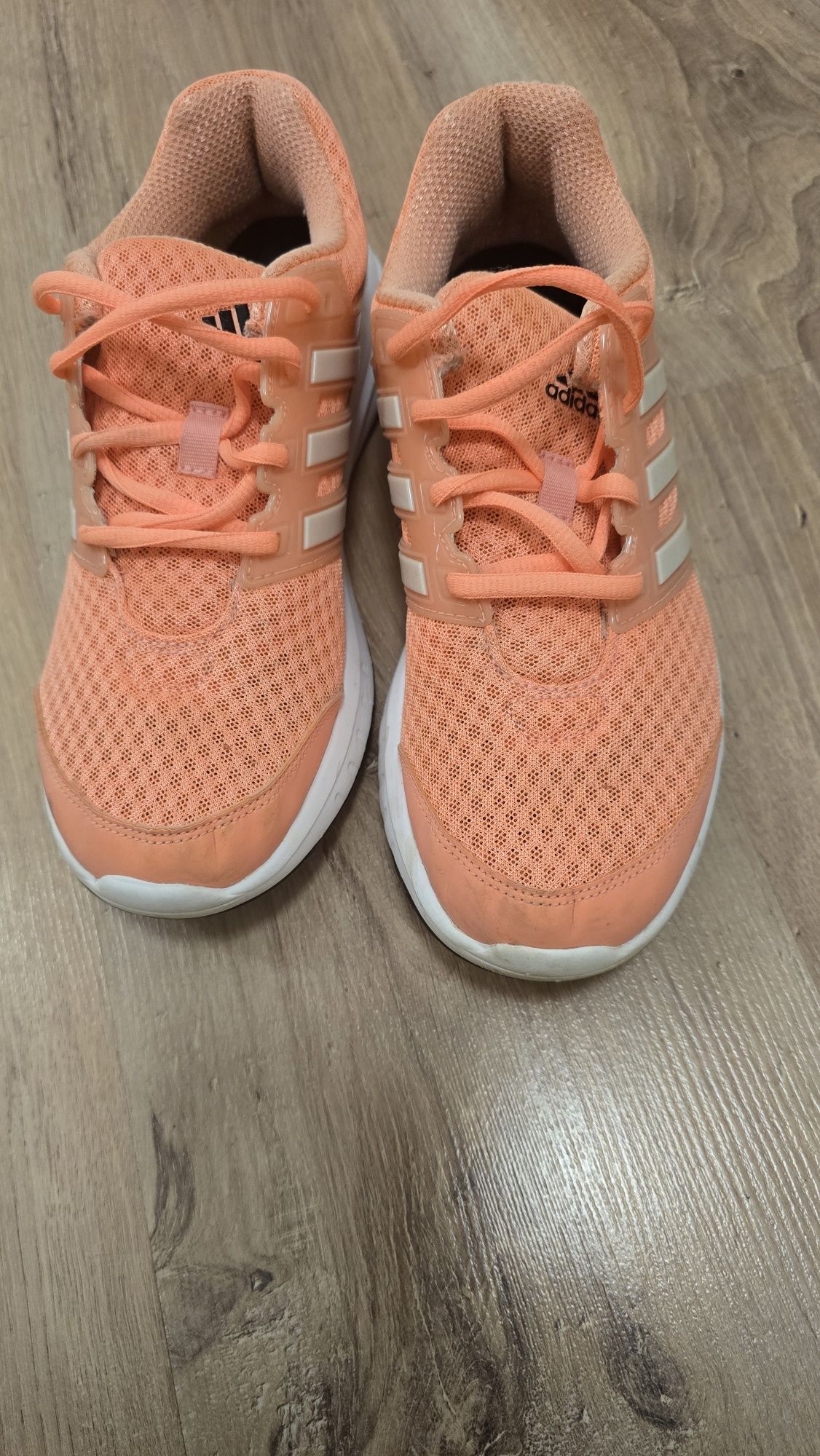 Adidas дамски маратонки
