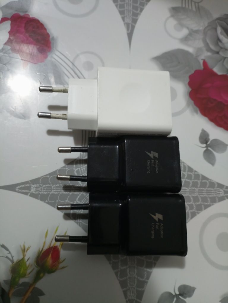 Încărcător rapid telefon