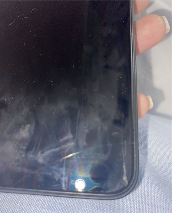 Продам смартфон Poco M5
