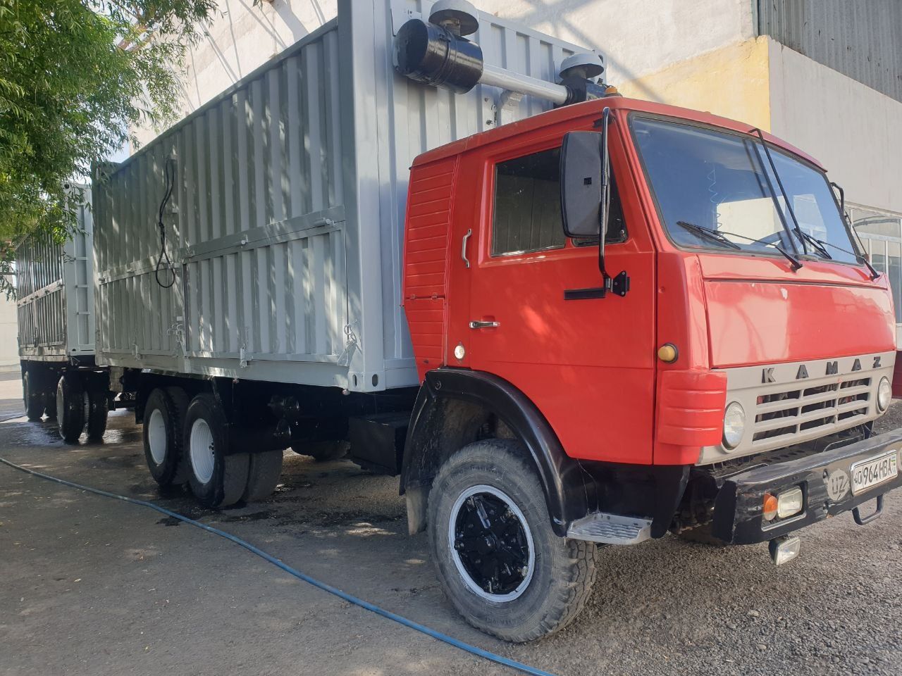 KAMAZ + Прицеп Сотилади