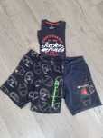 Pantaloni si tricou