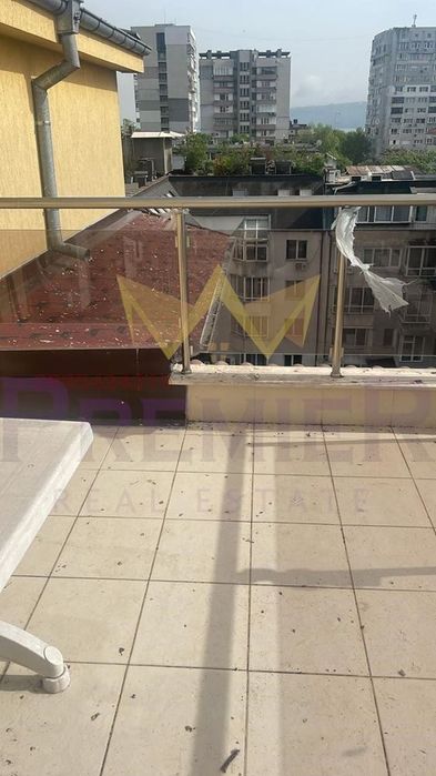 Дава се под наем Тристаен апартамент в Варна, Спортна зала - 99 кв.м за 484.5 € - Снимка #11