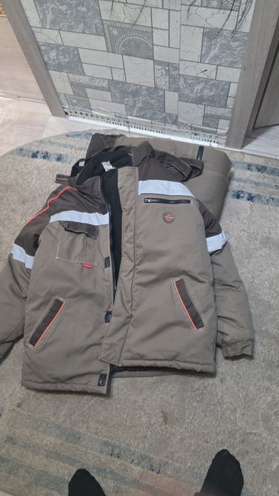 Продам зимний комплект торг