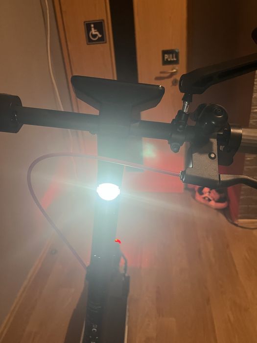 Trotineta electrica navees40 +casca full face