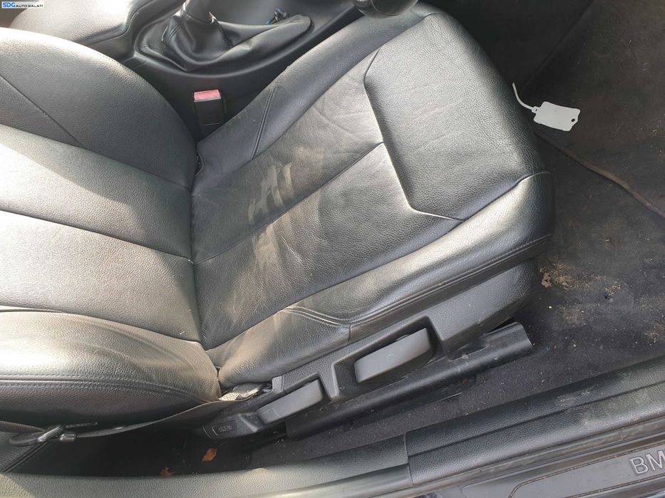 Interior Piele Scaun Scaune Stanga Dreapta Fata FARA Incalzire si Bancheta cu Spatar Fara Rabatare BMW Seria 3 F30 Berlina Sedan 2011 - 2019 [K0361] [K0362] [K0363] [K0364]