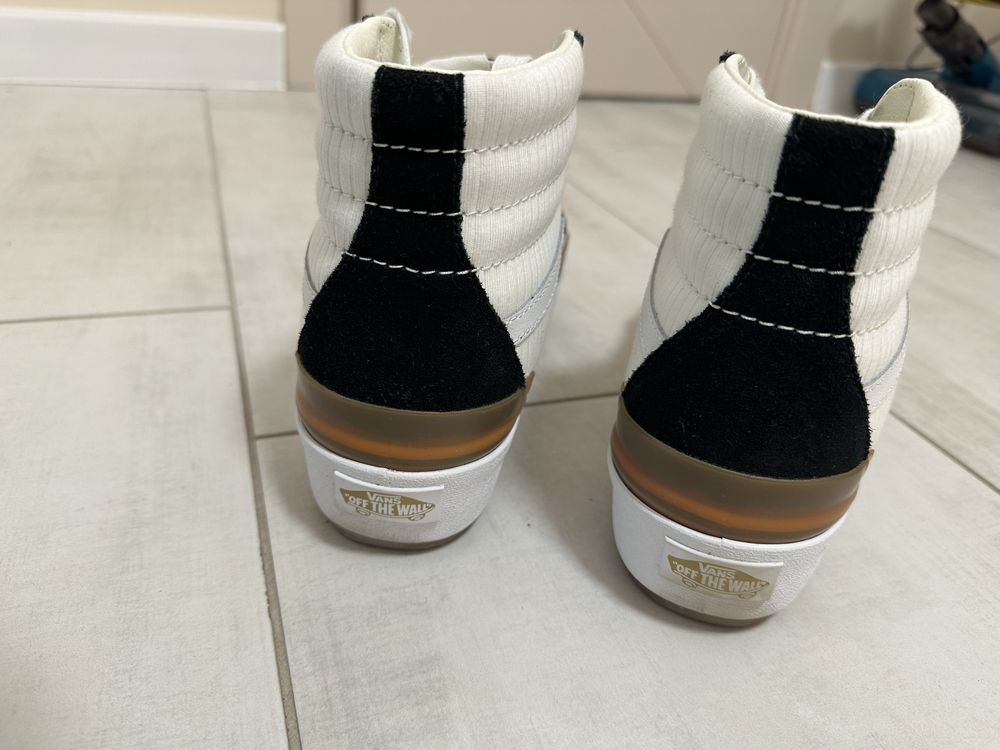 Vans Sk8-Hi Stacked кецове