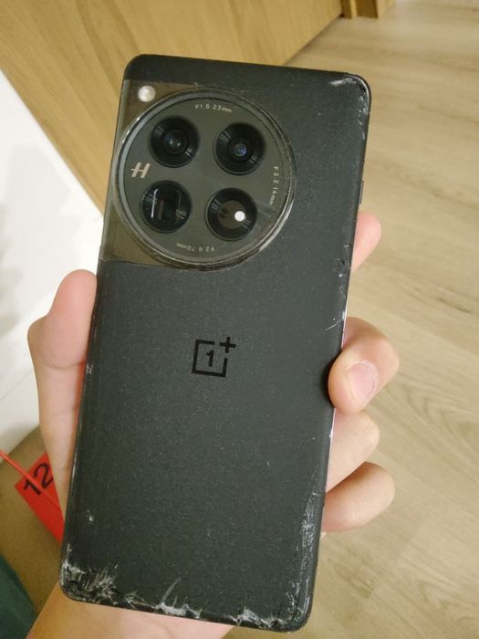 OnePlus 12 16/512