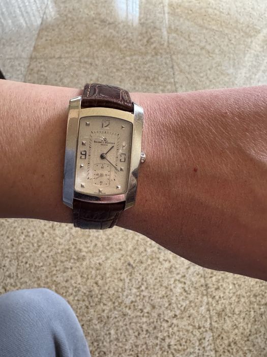 Златен часовник Baume&Mercier Hampton 18k White Gold