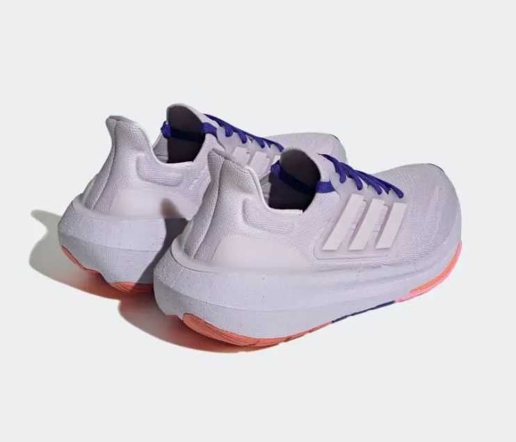 Оригинални маратонки  * ADIDAS ULTRABOOST  23/24 LIGHT * EU42 2/3