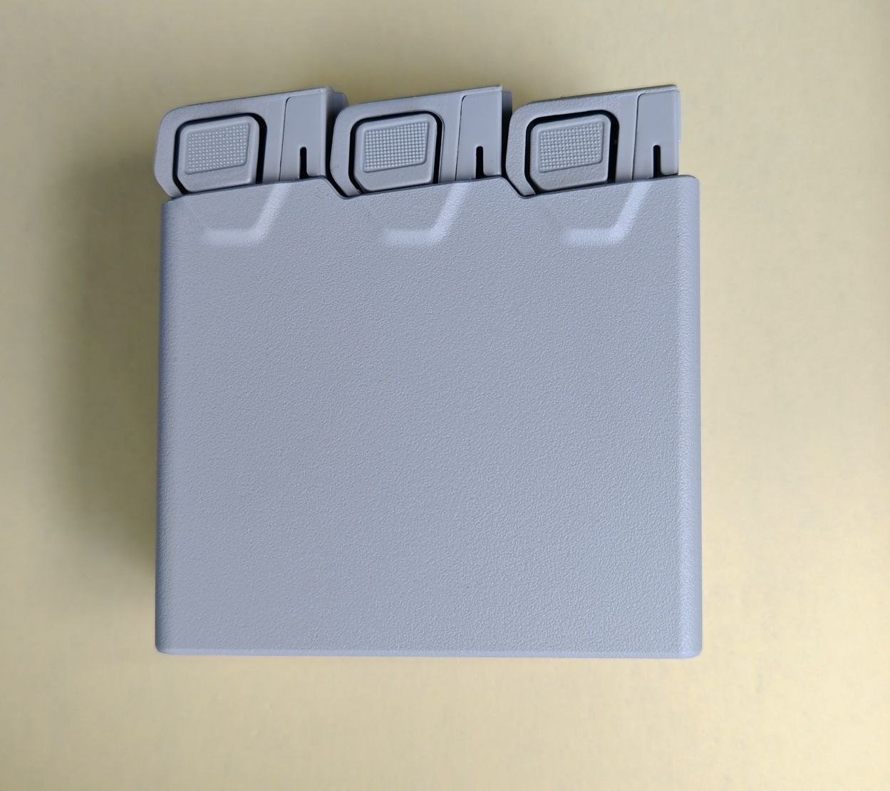 DJI Mini 3/4 Pro – Charging Hub + 3 батерии