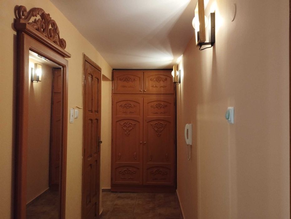 Дава се под наем Тристаен апартамент в Варна, Бриз - 139 кв.м за 900 € - Снимка #10