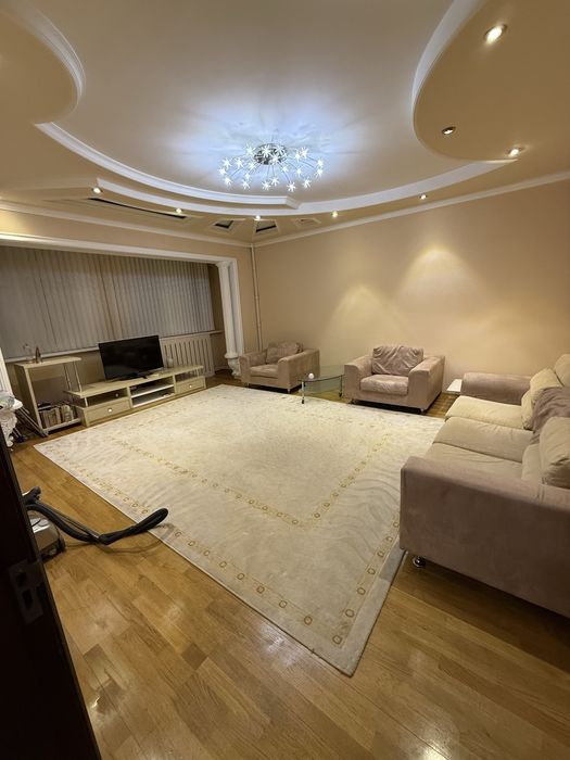 Мэтро Ойбек 2хКом/1/5